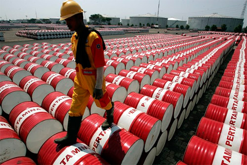 Избыток нефти на рынке